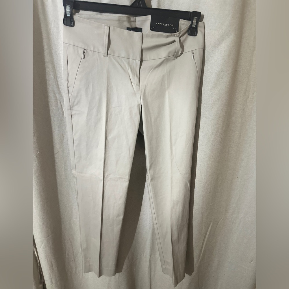 Ann Taylor Women's Light Beige Pants